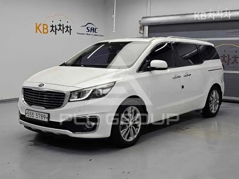 2017 KIA Carnival