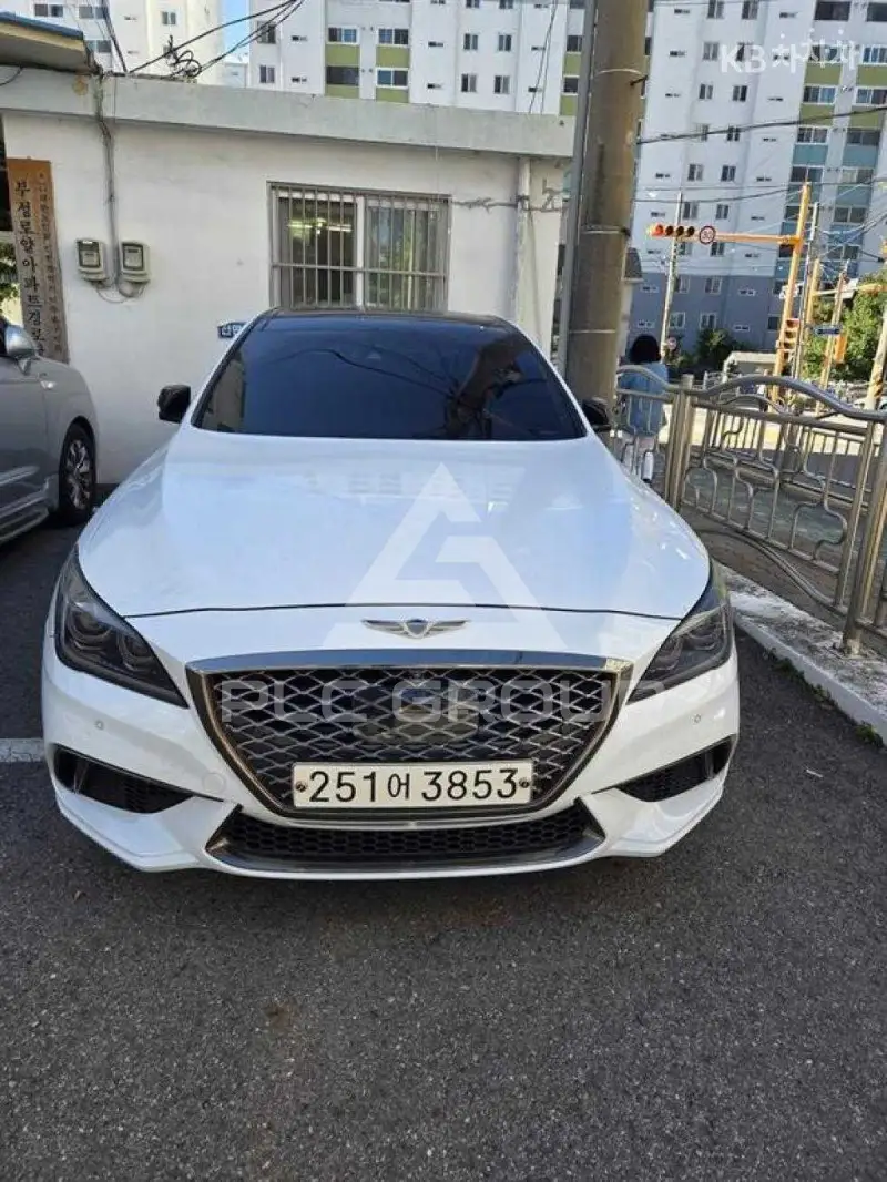 2017 Genesis G80