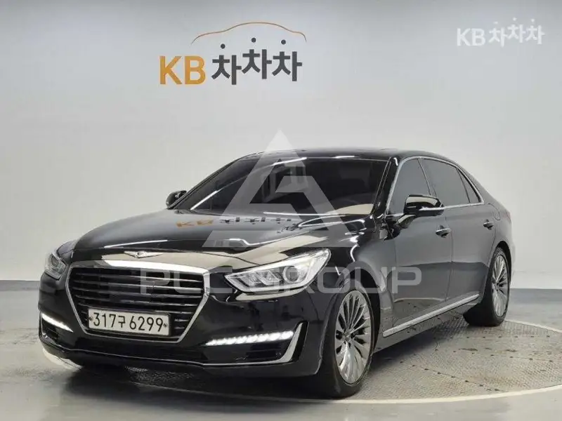 2017 Genesis G90