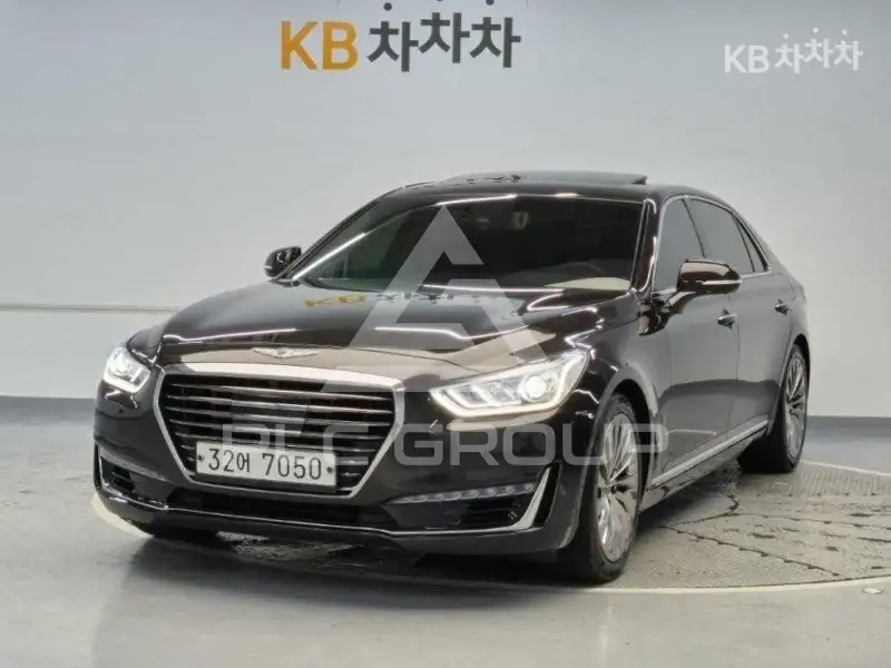 2017 Genesis G90