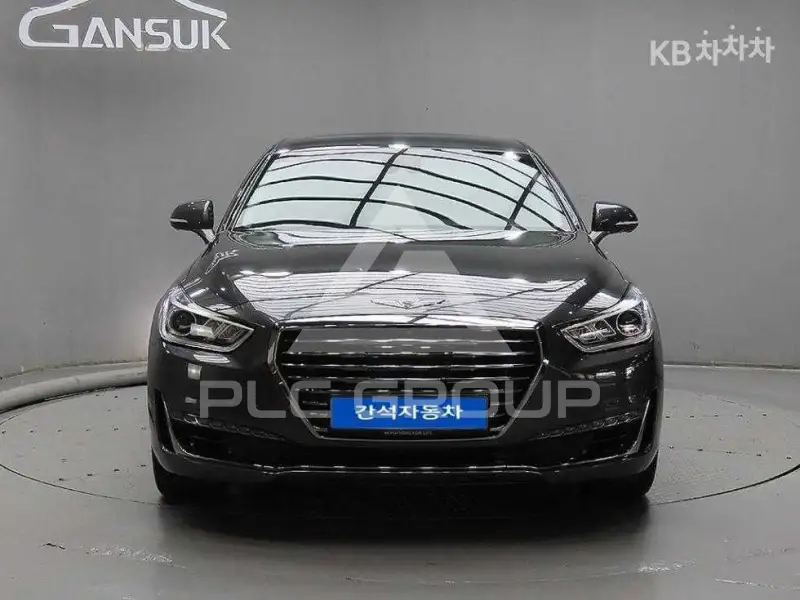 2017 Genesis G90