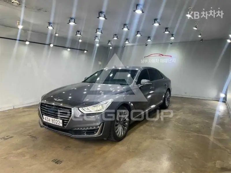 2017 Genesis G90