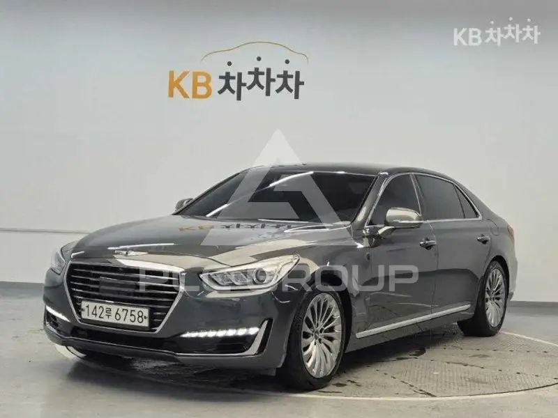 2017 Genesis G90