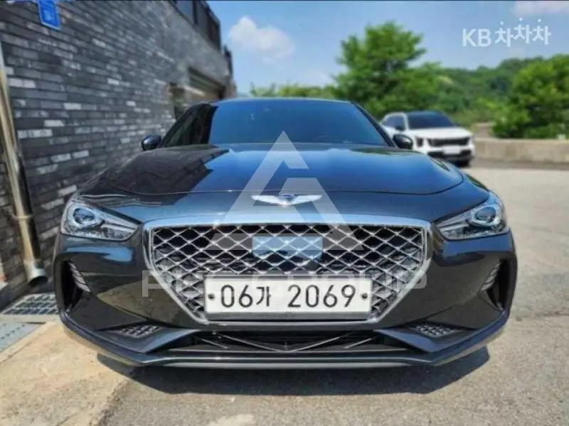 2017 Genesis G70