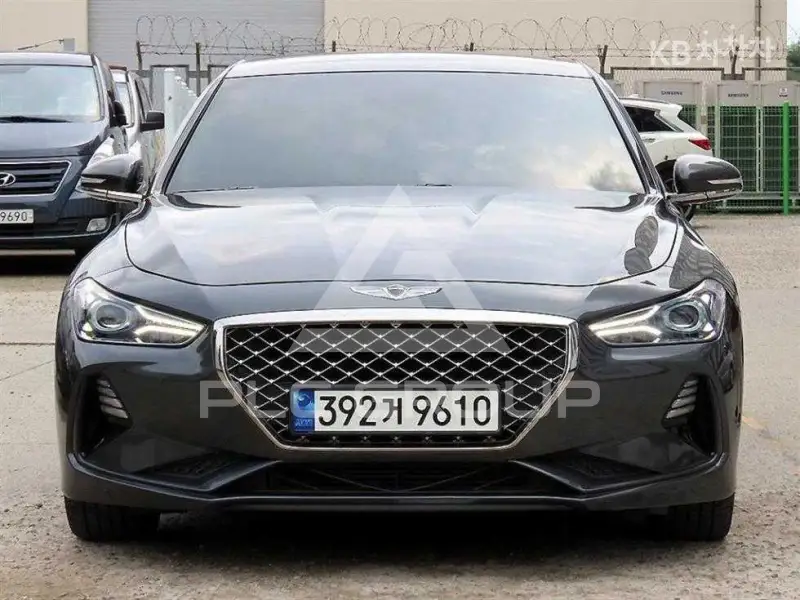 2017 Genesis G70