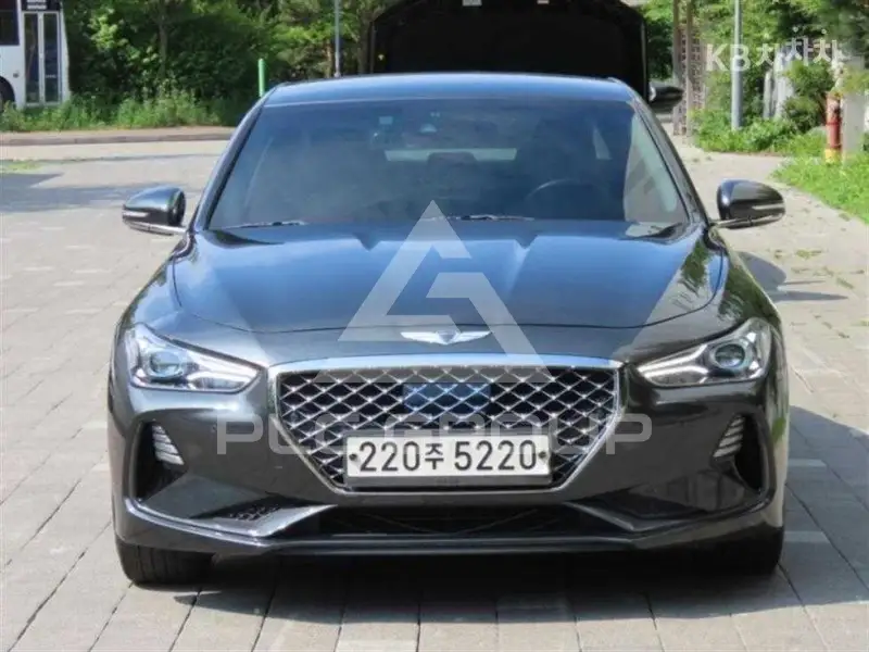 2017 Genesis G70