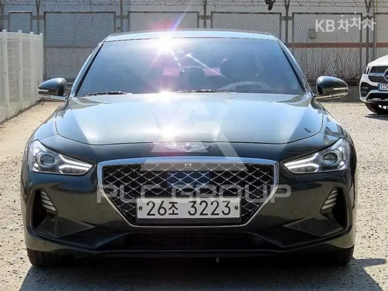 2017 Genesis G70