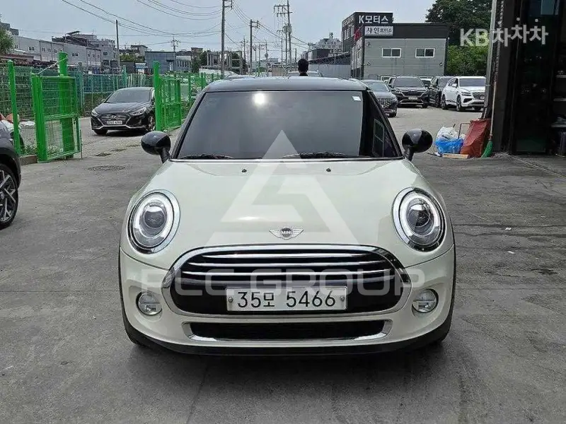 2017 Mini Cooper