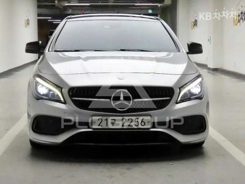 2017 Mercedes Benz CLA-Class