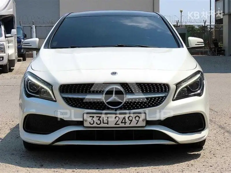 2017 Mercedes Benz CLA-Class