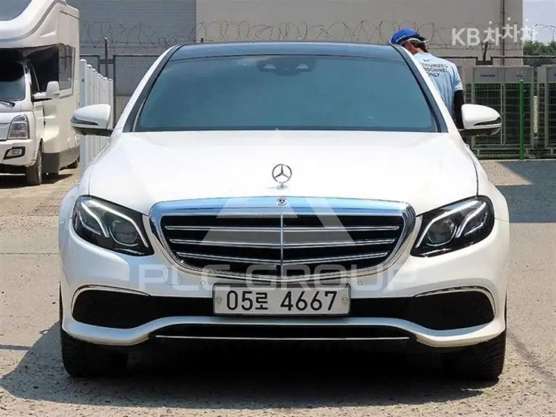 2017 Mercedes Benz E-Class