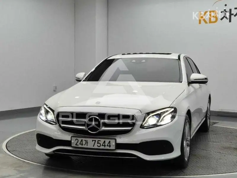 2017 Mercedes Benz E-Class