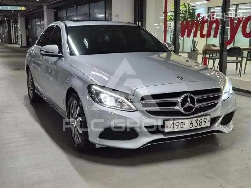 2017 Mercedes Benz C-Class