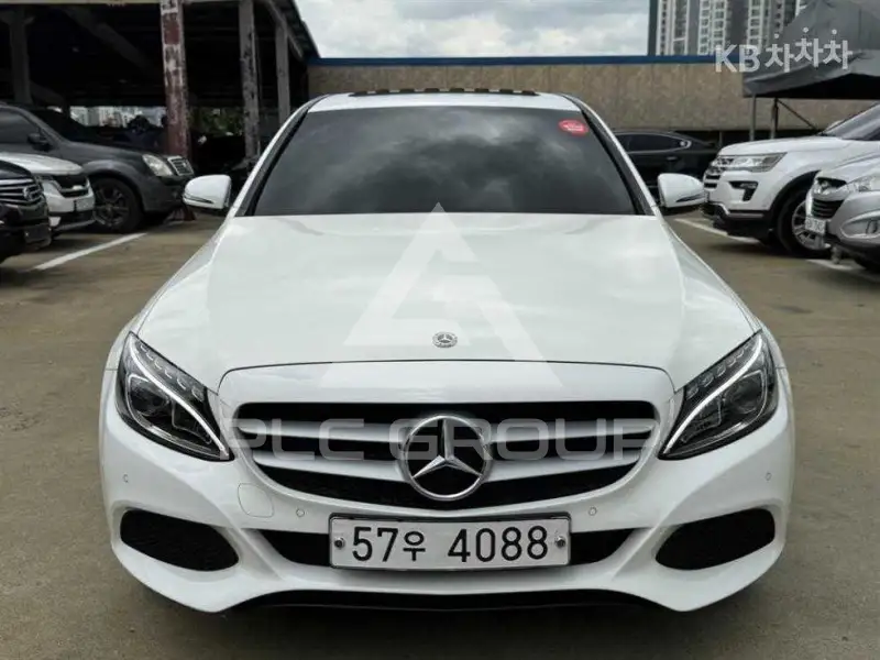 2017 Mercedes Benz C-Class