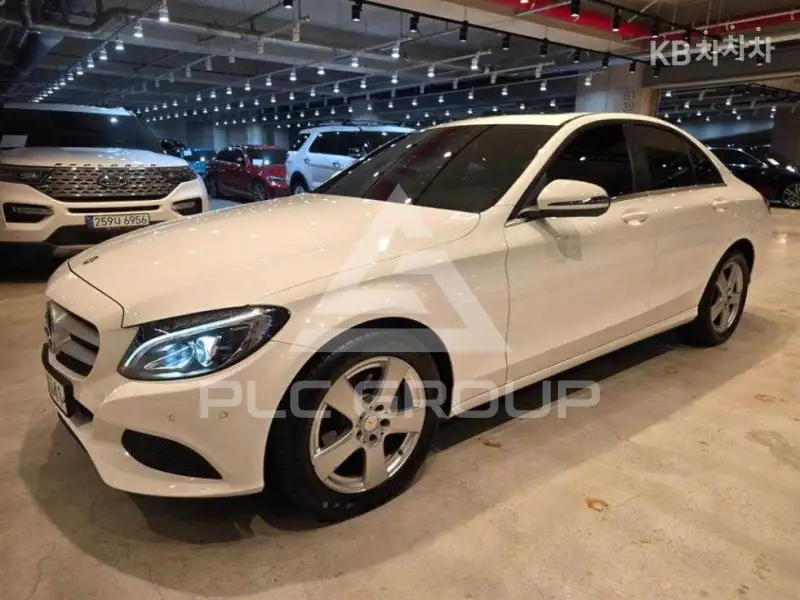 2017 Mercedes Benz C-Class
