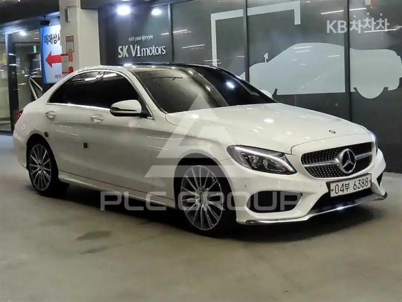 2017 Mercedes Benz C-Class