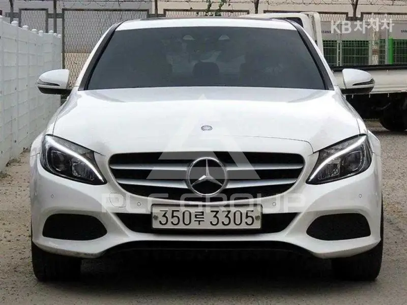 2017 Mercedes Benz C-Class