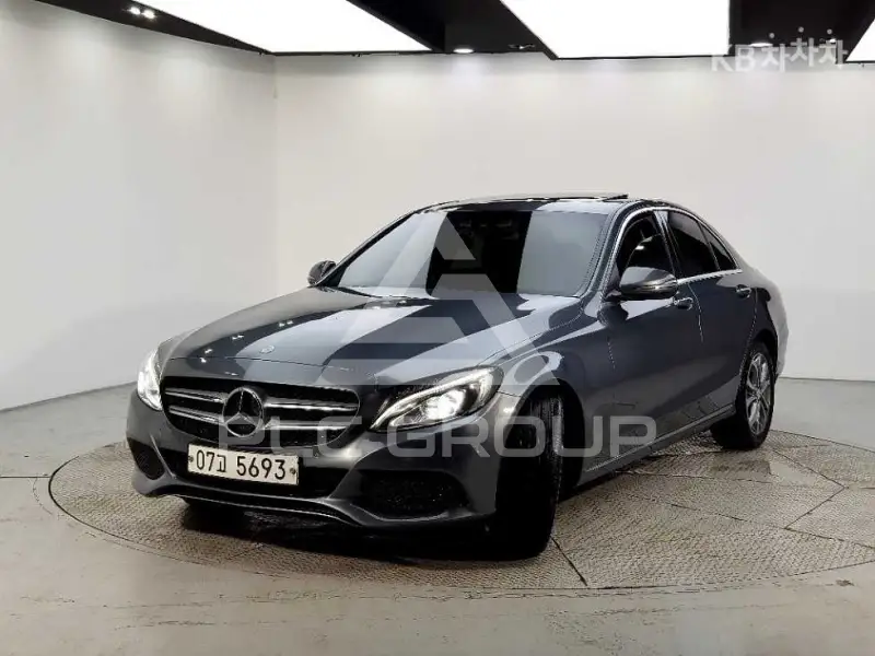 2017 Mercedes Benz C-Class