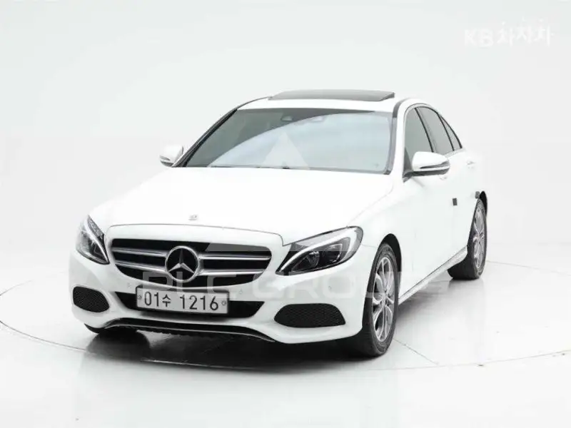 2017 Mercedes Benz C-Class
