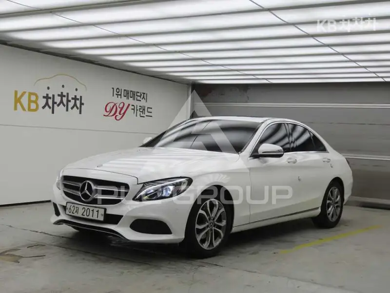 2017 Mercedes Benz C-Class