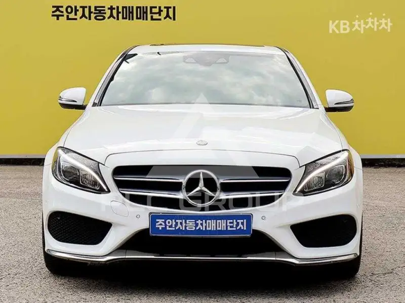 2017 Mercedes Benz C-Class