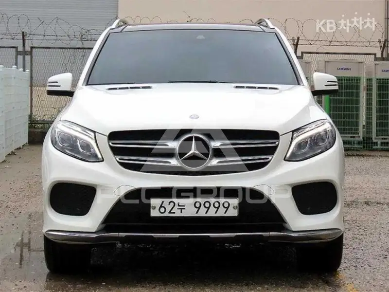 2017 Mercedes Benz GLE-Class