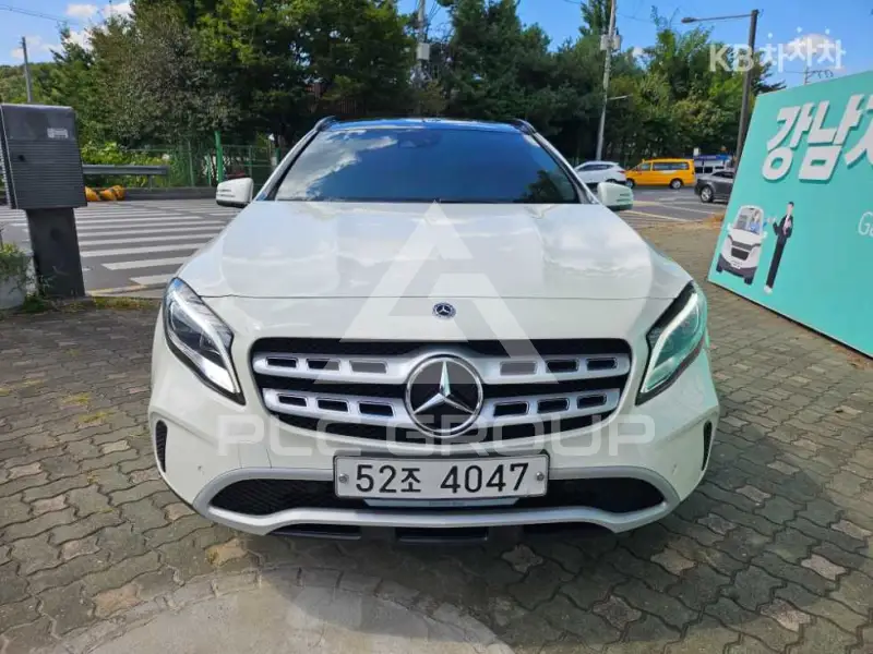 2017 Mercedes Benz GLA-Class