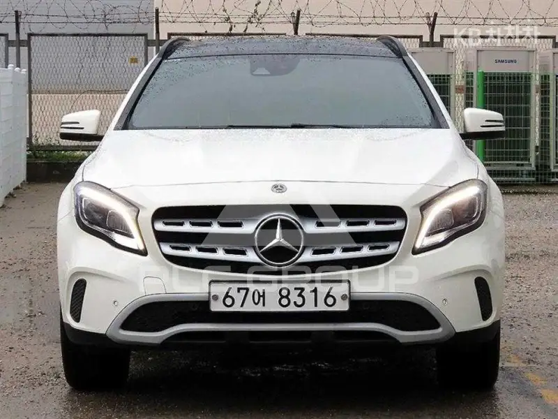 2017 Mercedes Benz GLA-Class