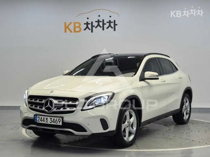 2017 Mercedes Benz GLA-Class