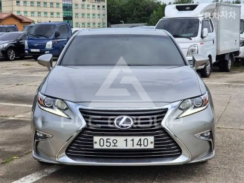2017 Lexus ES