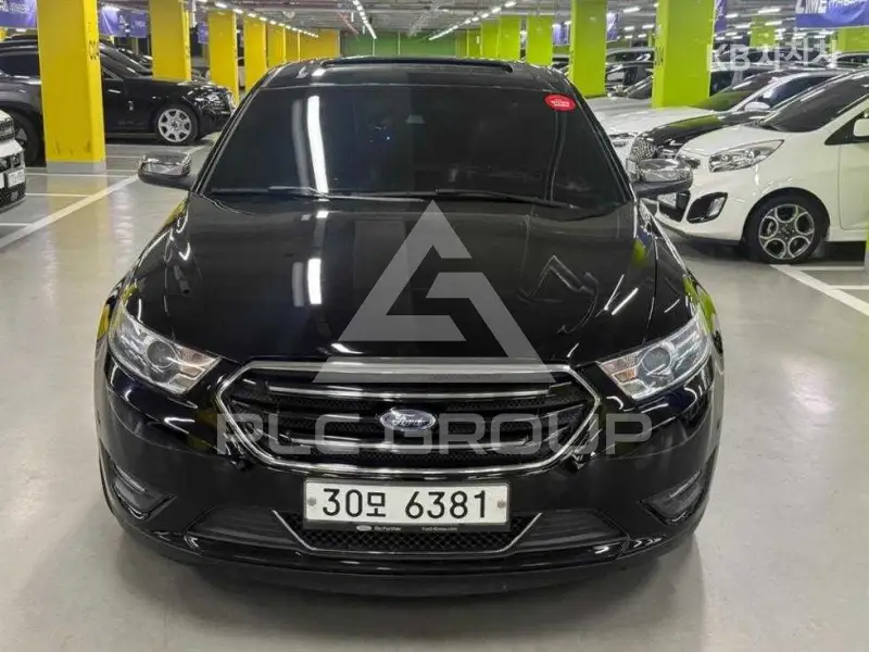 2017 Ford Taurus