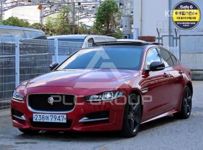 2017 Jaguar XE