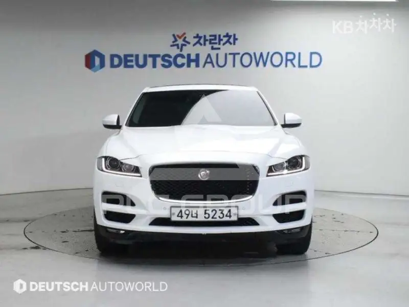2017 Jaguar E-PACE