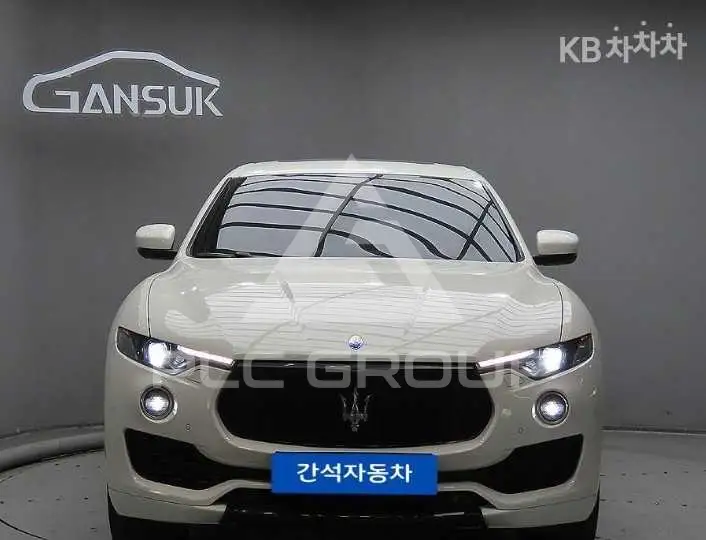 2017 Maserati LEVANTE
