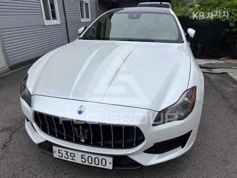 2017 Maserati QUATTROPORTE