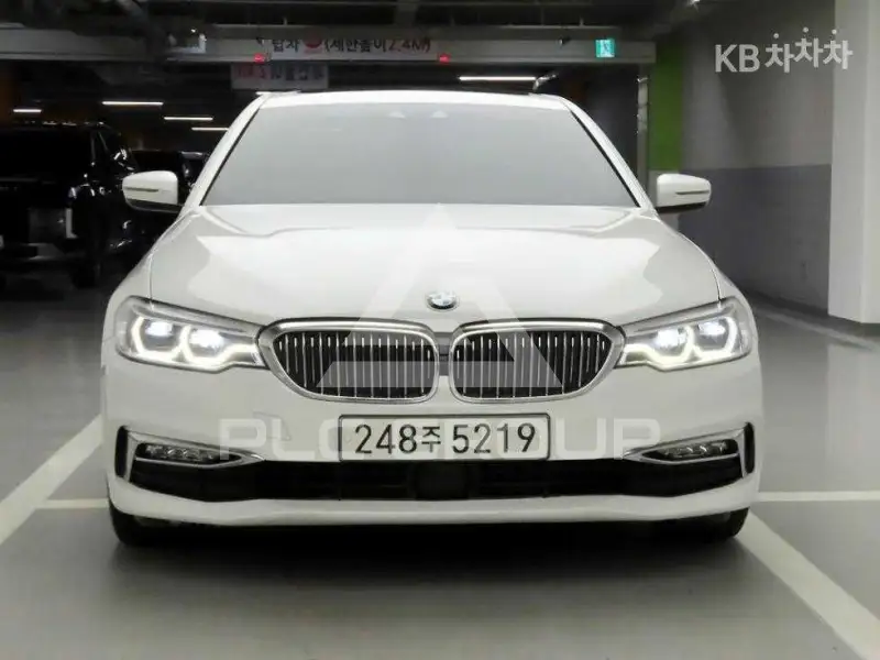 2018 BMW 5 Series