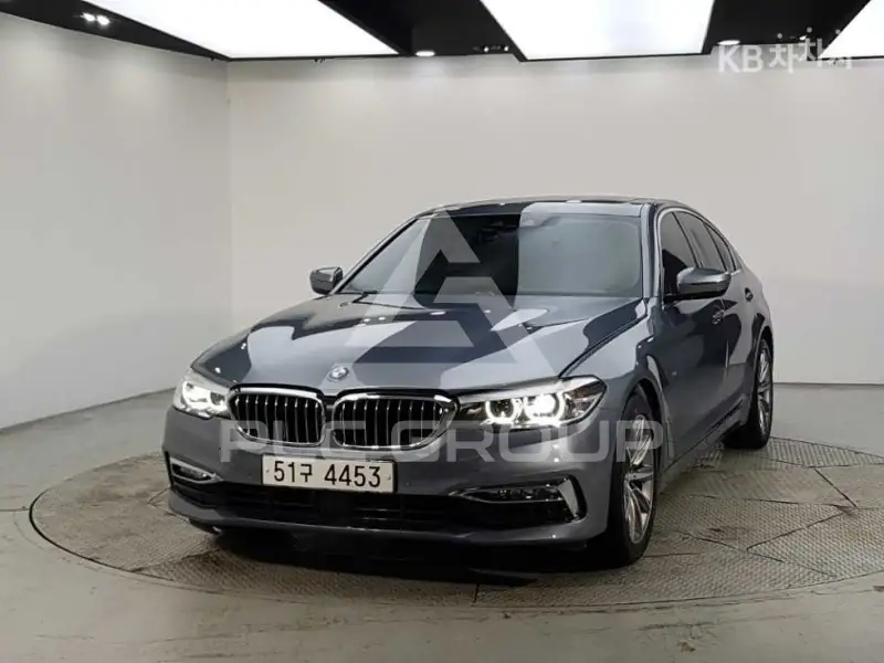 2018 BMW 5 Series