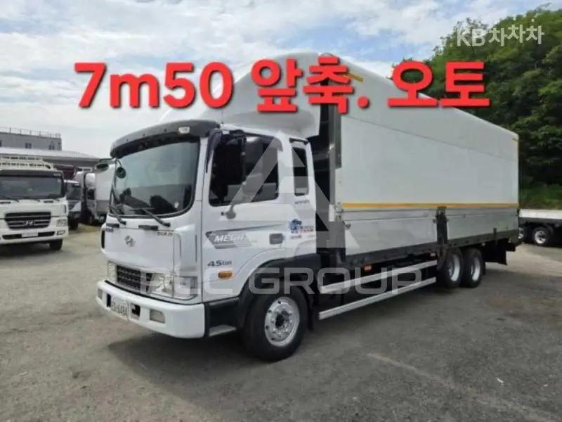 2018 Hyundai TRUCK