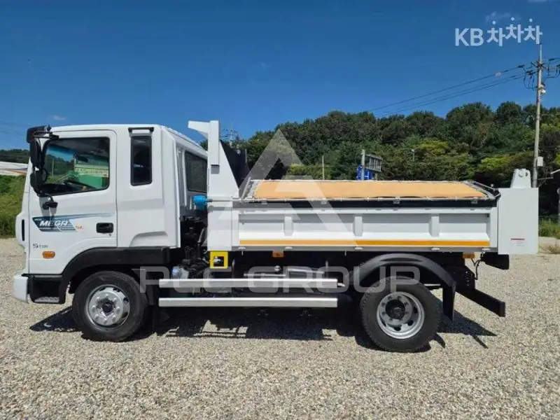 2018 Hyundai TRUCK