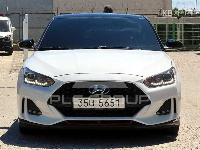 2018 Hyundai Veloster