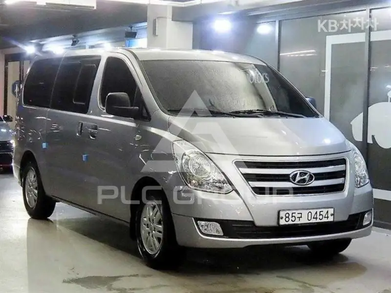 2018 Hyundai Starex