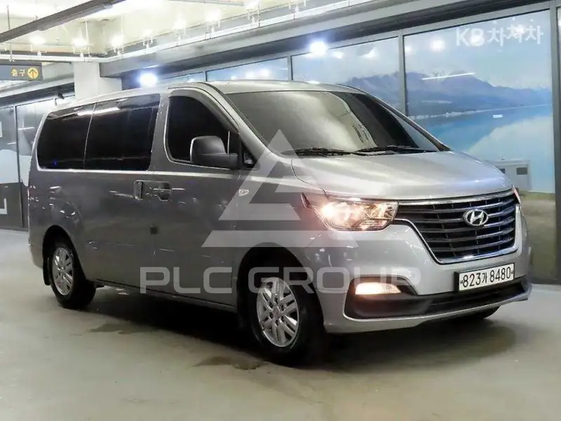 2018 Hyundai Starex