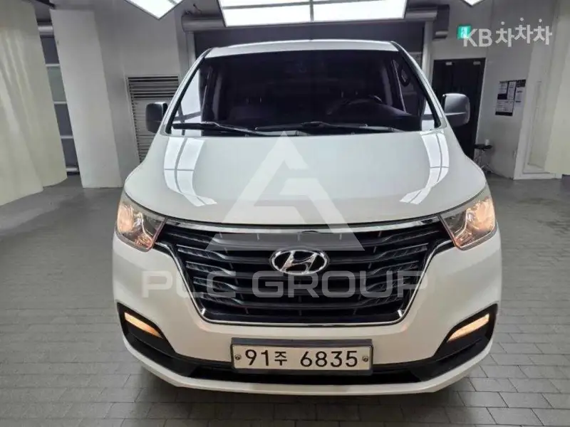2018 Hyundai Starex