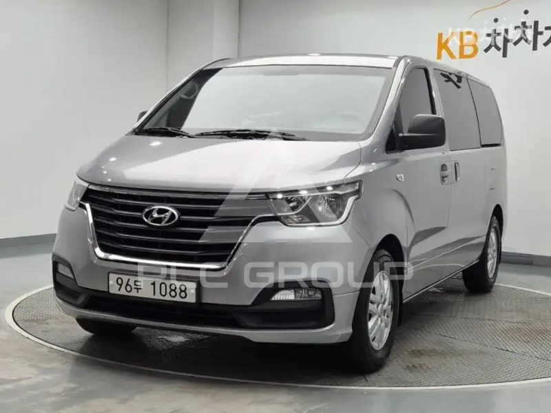 2018 Hyundai Starex
