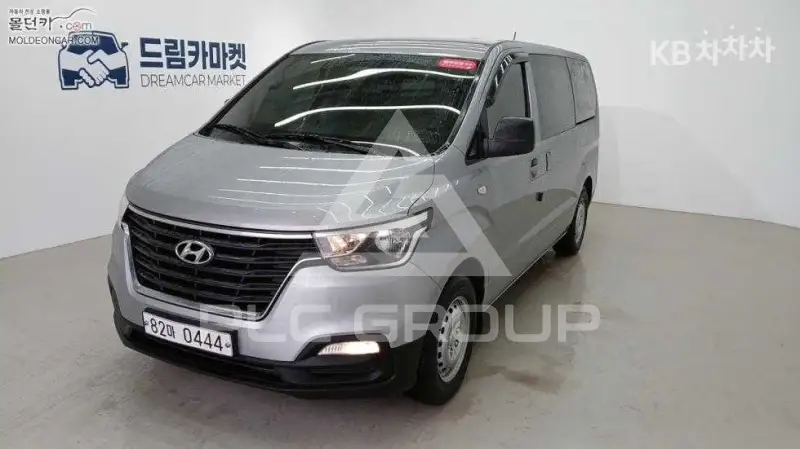 2018 Hyundai Starex