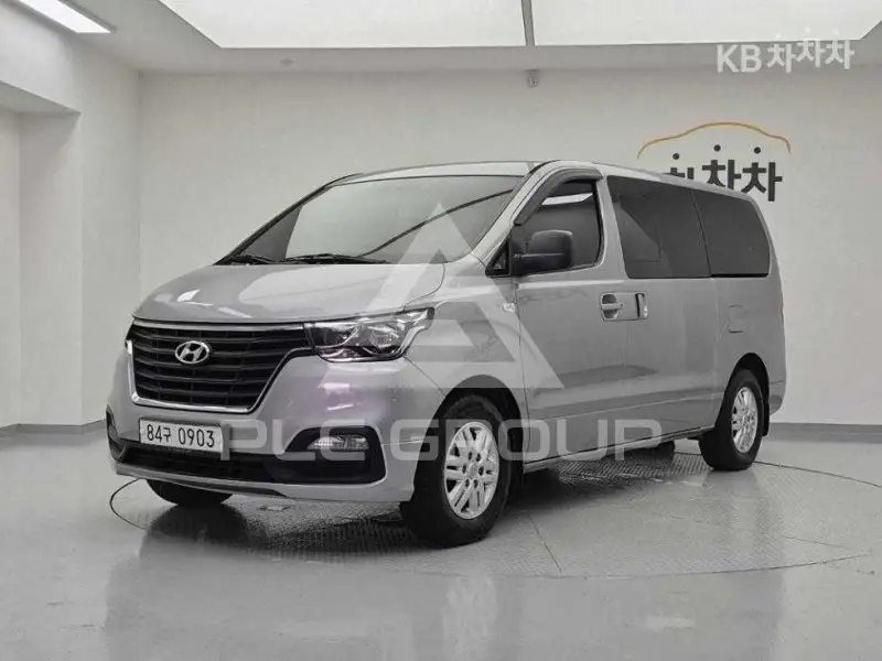 2018 Hyundai Starex