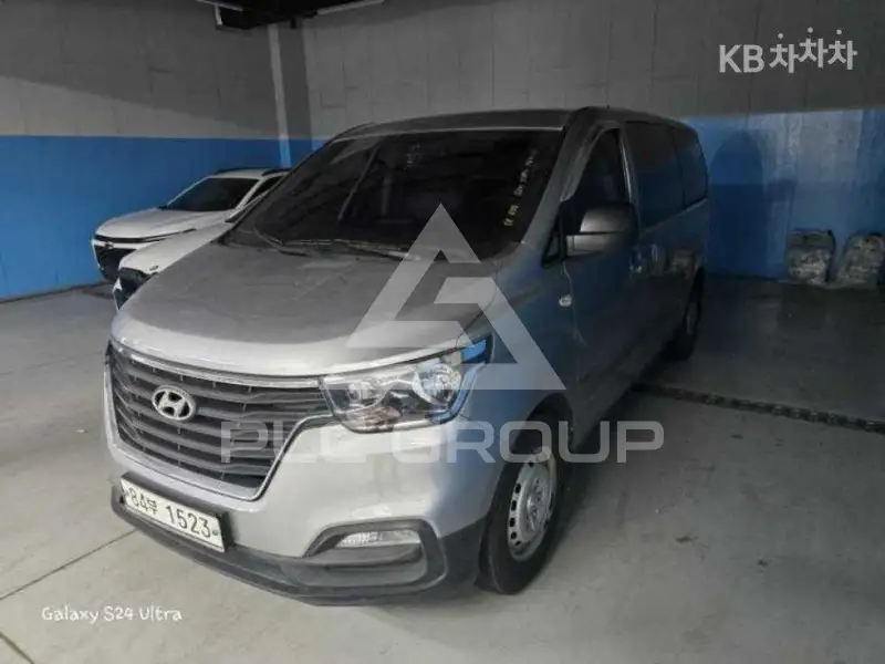 2018 Hyundai Starex