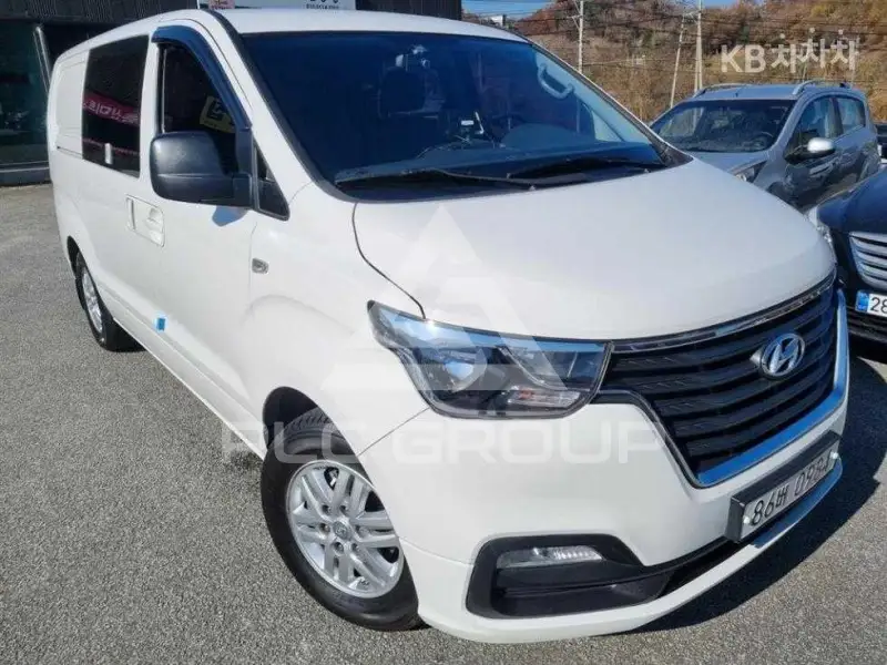 2018 Hyundai Starex