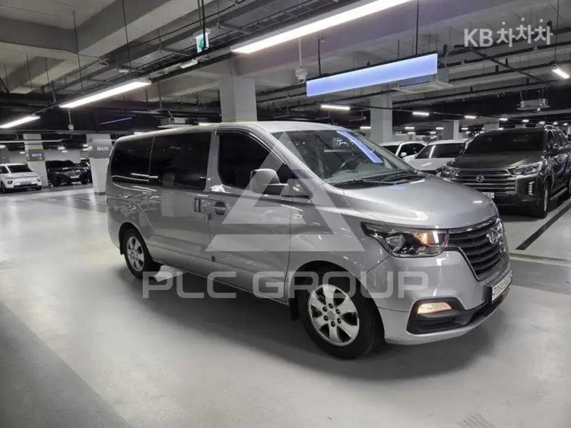 2018 Hyundai Starex