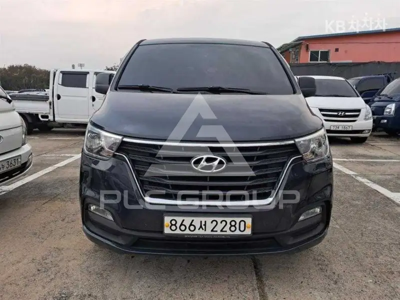 2018 Hyundai Starex